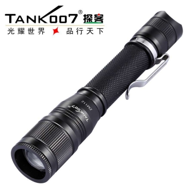 TANK007探客ZM112-R5正品美國大功率LED調(diào)焦手電筒騎行遠射家用戶外防身