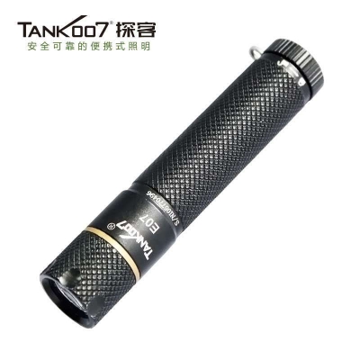 廠家批發TANK007 E07 LED防水電筒超亮手電筒禮品套裝垂釣